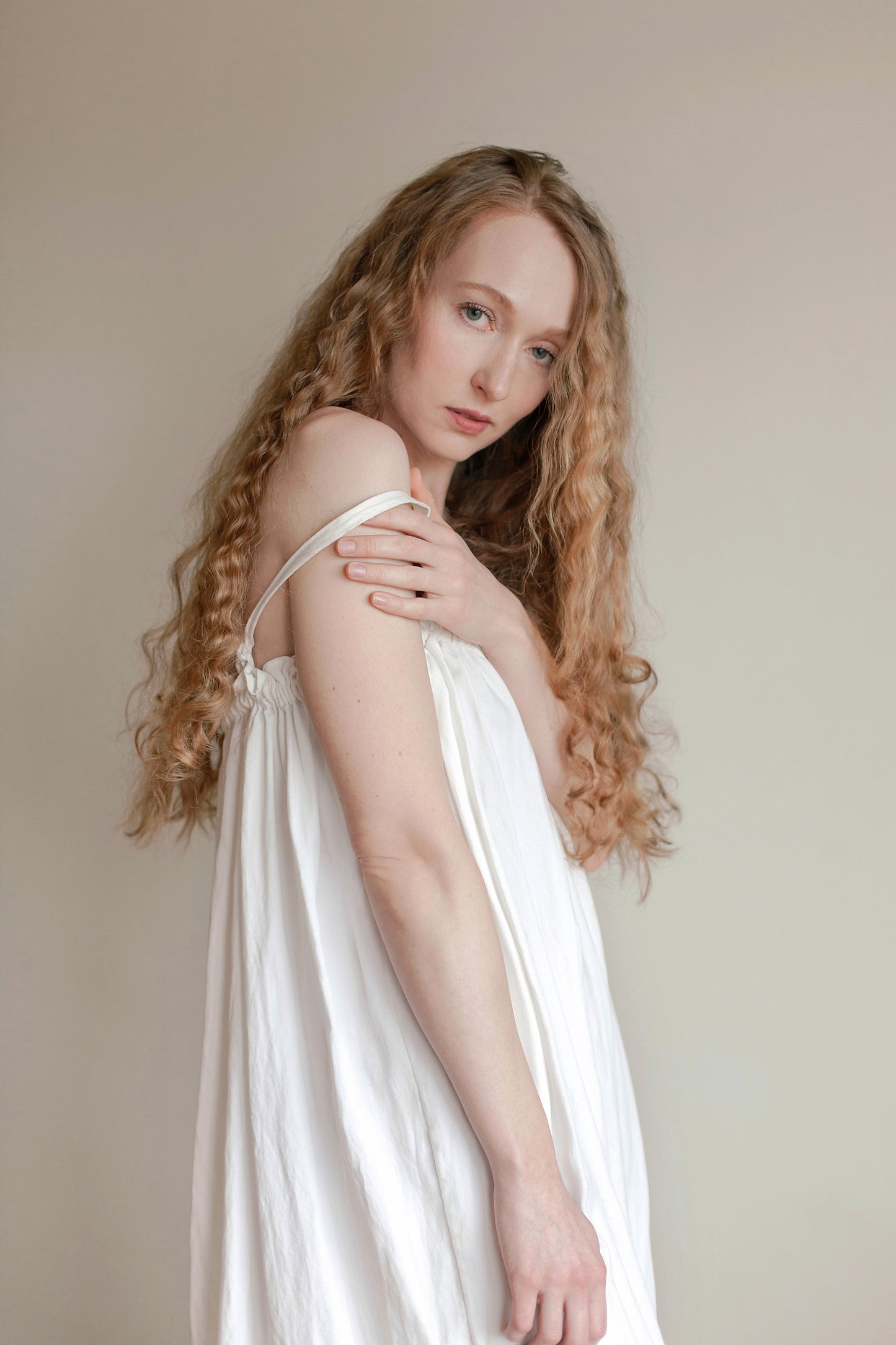 Henrietta dress in ivory